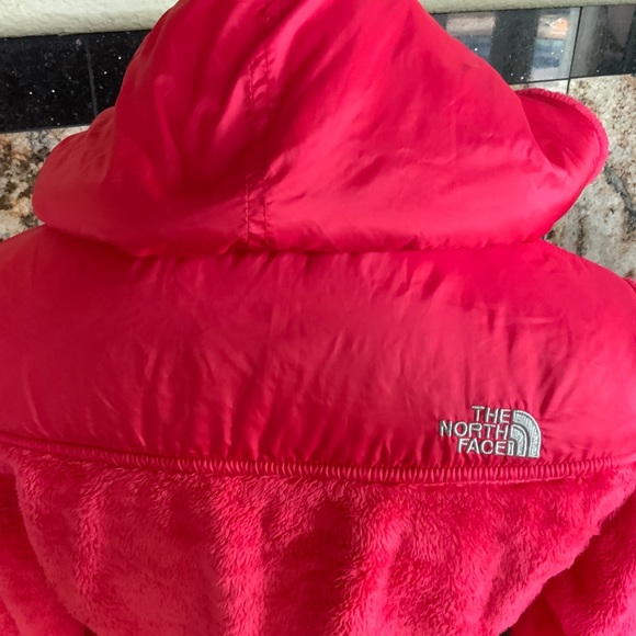 The North Face Pink zip up Jacket - Picture 6 of 14